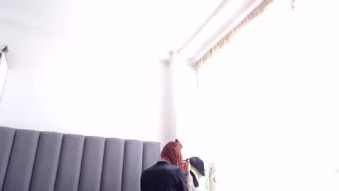 sara_johnson__ online show from 05-12-26, 01:30
