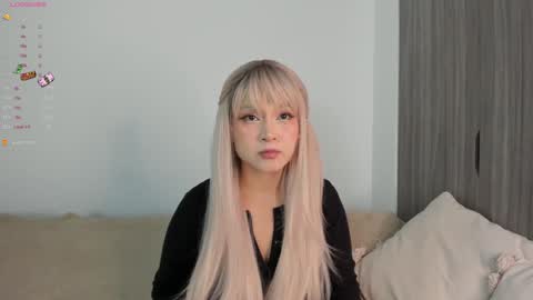 Sara  new account  give me thomb up  Follow me   help me reach 15k followers again   online show from 01-29-25, 12:22