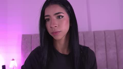 sara_lopee1 online show from 11-21-25, 11:53