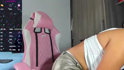 Snapshot of sara_maisa chatting on 02-10-25, 09:25 SARA INDEPENDENT MODEL online show from 02-10-25, 09:25