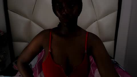 Snapshot of sara_marks chatting on 12-21-24, 12:16 S A R A online show from 12-21-24, 12:16