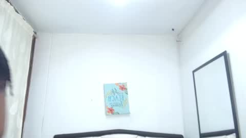 Snapshot of sara_marks chatting on 04-18-26, 11:36 S A R A online show from 04-18-26, 11:36