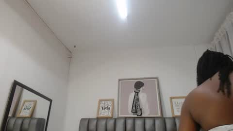 S A R A online show from 06-17-26, 10:50