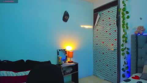 sara online show from 10-20-25, 09:48