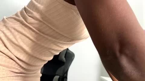 Sara online show from 12-18-24, 01:05