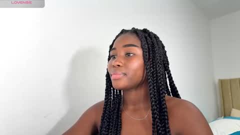 Sara online show from 09-24-25, 12:36