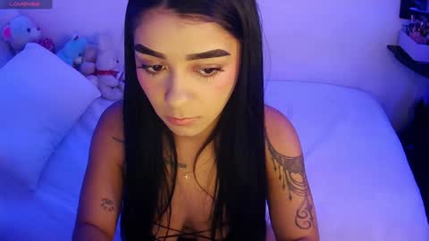 sara_ramirez0 online show from 12-11-24, 01:05