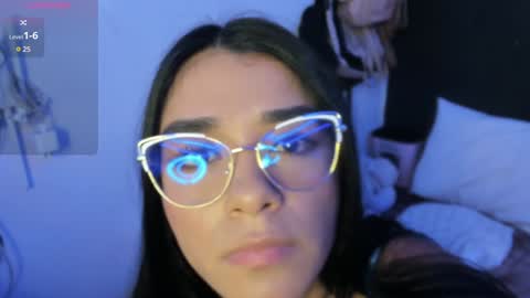 sara_ramirez0 online show from 01-29-25, 02:19