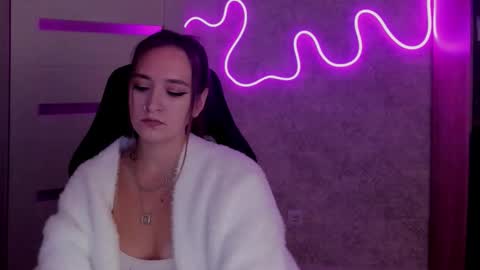 Sara online show from 10-02-25, 06:59