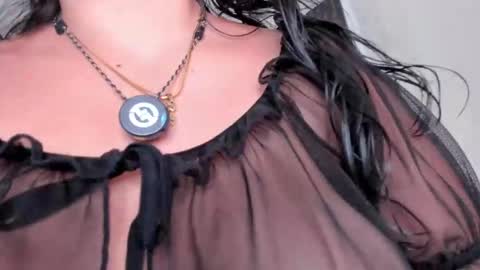 Snapshot of sara_rozze chatting on 04-24-26, 08:39 sara online show from 04-24-26, 08:39