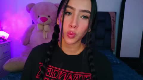 sara_stone03 online show from 03-09-26, 03:49