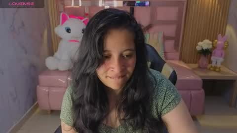 Snapshot of sara_tellez_s chatting on 07-07-26, 07:23 Sara T. online show from 07-07-26, 07:23