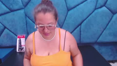 sara_thonson_ online show from 02-26-25, 02:59
