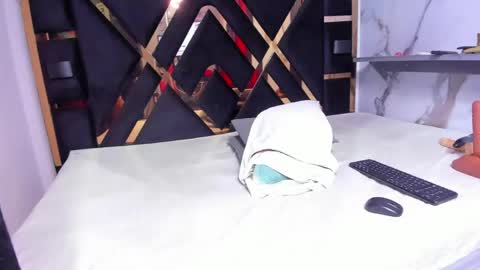 sara_tourner online show from 06-05-26, 11:27
