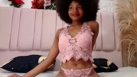 Snapshot of sara_williams01 chatting on 01-07-25, 12:52 SARA 730 A 200 PM online show from 01-07-25, 12:52