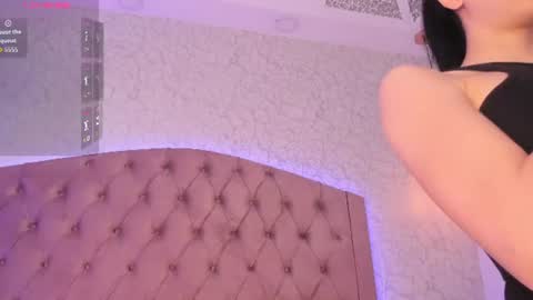 Snapshot of saraa_joness_ chatting on 06-20-26, 06:54 Sara online show from 06-20-26, 06:54