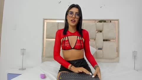 sara online show from 02-15-25, 10:00