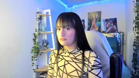 Snapshot of saraa_ramirez chatting on 01-21-25, 03:48 Sarah Ramirez online show from 01-21-25, 03:48