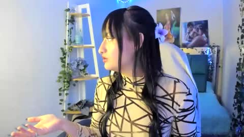 Snapshot of saraa_ramirez chatting on 01-21-25, 06:54 Sarah Ramirez online show from 01-21-25, 06:54