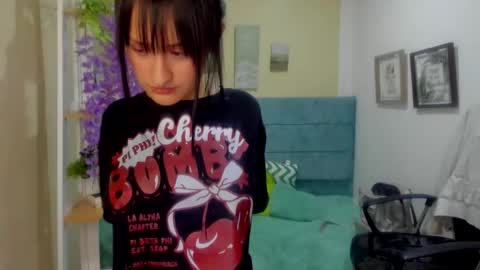 Snapshot of saraa_ramirez chatting on 02-01-25, 03:19 Sarah Ramirez online show from 02-01-25, 03:19