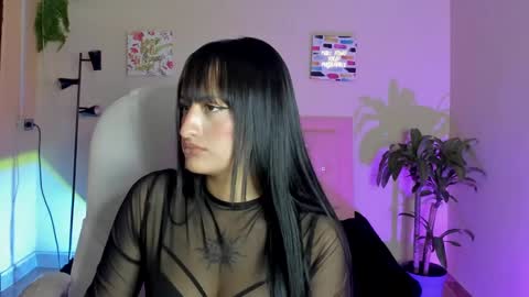 Snapshot of saraa_ramirez chatting on 02-06-25, 02:48 Sarah Ramirez online show from 02-06-25, 02:48