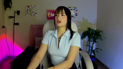 Snapshot of saraa_ramirez chatting on 02-10-25, 11:57 Sarah Ramirez online show from 02-10-25, 11:57