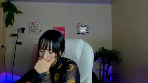 Snapshot of saraa_ramirez chatting on 02-12-25, 05:26 Sarah Ramirez online show from 02-12-25, 05:26