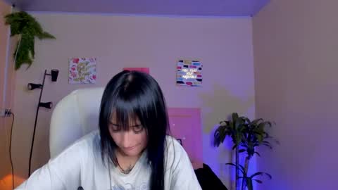 Snapshot of saraa_ramirez chatting on 02-13-25, 02:31 Sarah Ramirez online show from 02-13-25, 02:31