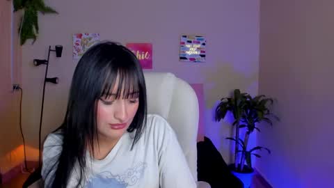 Snapshot of saraa_ramirez chatting on 02-13-25, 08:34 Sarah Ramirez online show from 02-13-25, 08:34