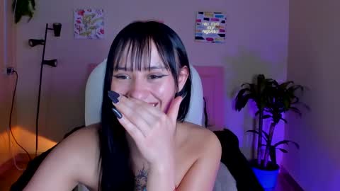 Snapshot of saraa_ramirez chatting on 02-14-25, 08:48 Sarah Ramirez online show from 02-14-25, 08:48