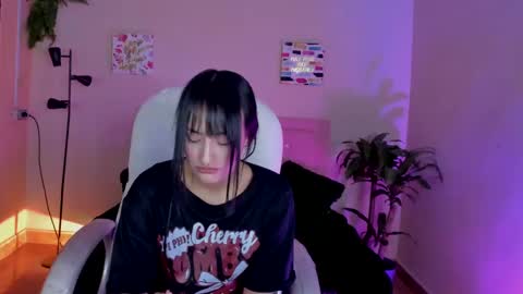 Snapshot of saraa_ramirez chatting on 03-06-25, 05:54 Sarah Ramirez online show from 03-06-25, 05:54