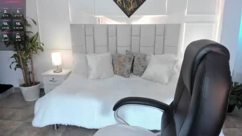 Snapshot of saraa_stormy chatting on 07-15-26, 11:15 saraa_stormy online show from 07-15-26, 11:15