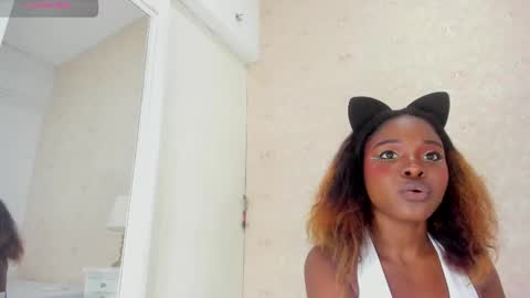 saraacollinss online show from 02-28-25, 08:50