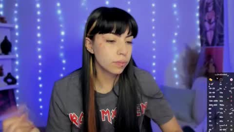 Sara online show from 12-02-25, 11:11