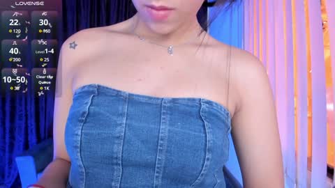 Snapshot of saraamills chatting on 02-03-25, 08:13 Sara online show from 02-03-25, 08:13