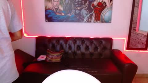 SARAHGIL online show from 01-08-25, 07:13