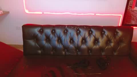 SARAHGIL online show from 01-08-25, 10:16