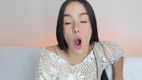 Sara online show from 12-19-25, 10:17