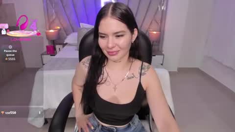saracruz online show from 06-16-26, 04:04