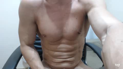 saradorj92 online show from 12-08-24, 02:49