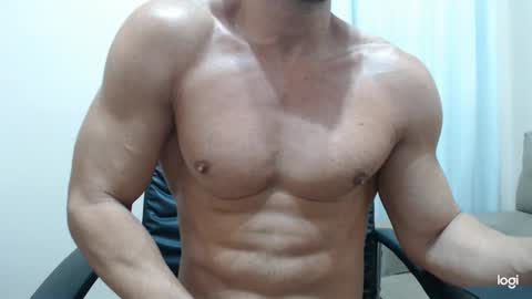 saradorj92 online show from 02-09-25, 06:54