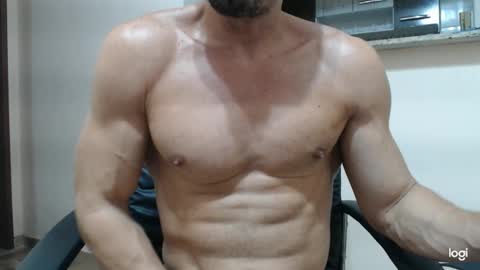 saradorj92 online show from 02-10-25, 05:36