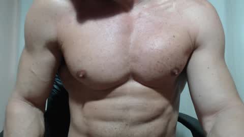 saradorj92 online show from 03-23-26, 08:46