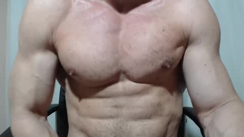 saradorj92 online show from 05-01-26, 10:47