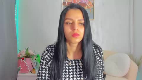 Sara online show from 05-07-26, 08:42
