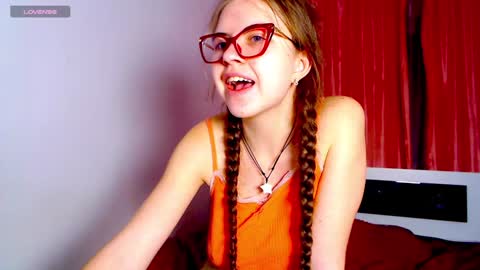 Sarah online show from 12-03-24, 06:49