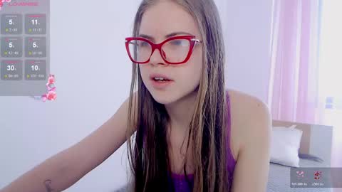 Snapshot of sarah_hs chatting on 04-12-26, 09:36 Sarah online show from 04-12-26, 09:36
