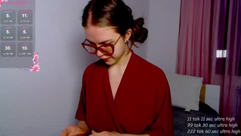 Snapshot of sarah_hs chatting on 04-26-26, 05:10 Sarah online show from 04-26-26, 05:10