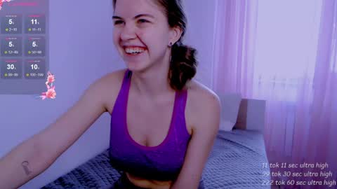 Snapshot of sarah_hs chatting on 05-12-26, 12:13 Sarah online show from 05-12-26, 12:13