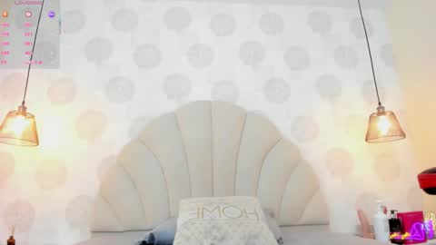 SARAH KEYS  online show from 03-27-26, 04:18